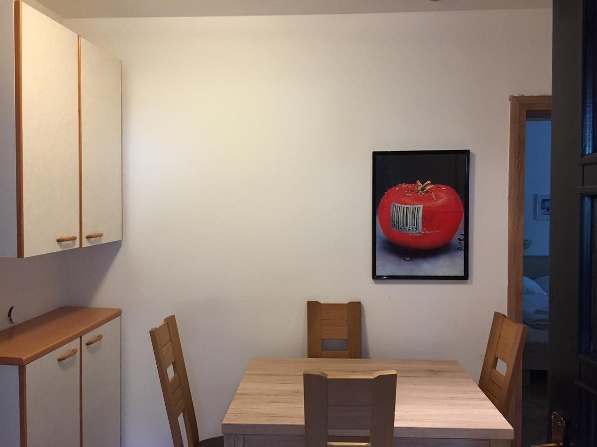 Apartmaji In Sobe Tina ครานสกา โกรา ภายนอก รูปภาพ